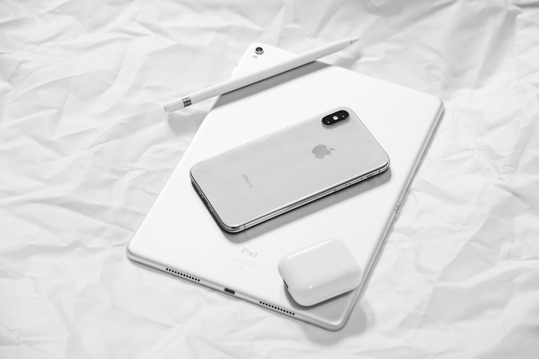 The Ultimate Guide to Setting Up ZEISS Optical Inserts for Your Apple Vision Pro | By readwithstars.com